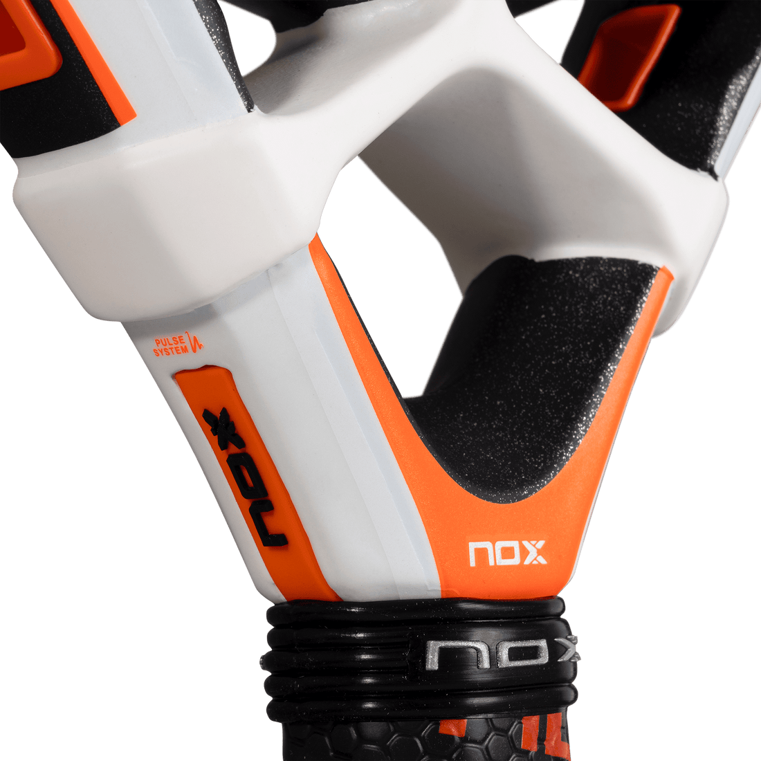 Pala de pádel NOX ML10 QUANTUM 3K 2025 by MIGUEL LAMPERTI